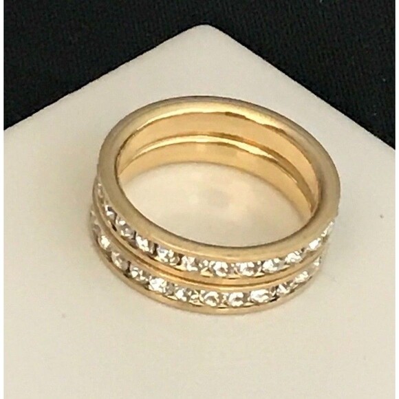 DESIGNER Ring Size 6.5 Two Stackable Bands Gold Simulated Diamonds 2P - Picture 7 of 8